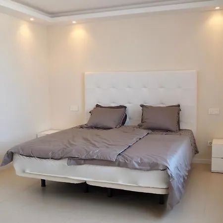 Luxurious In The Heart Of Puerto Banus Apartment Marbella